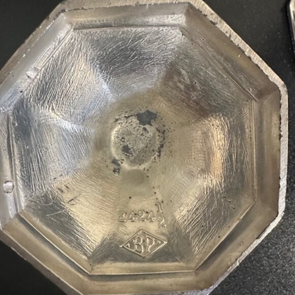 Vintage Pair of Silver Plated Candleholders marked with BP 2424 ½. - Picture 3 of 4